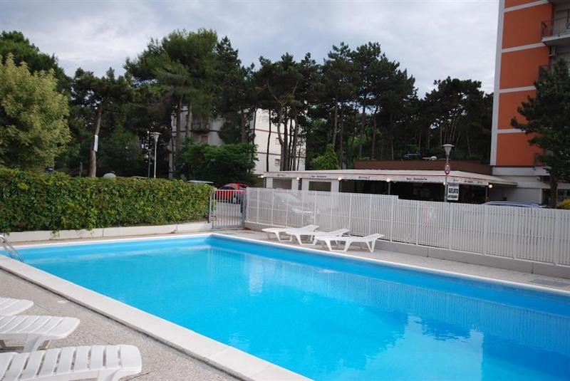 Hotel Alisei Lignano Sabbiadoro Dış mekan fotoğraf